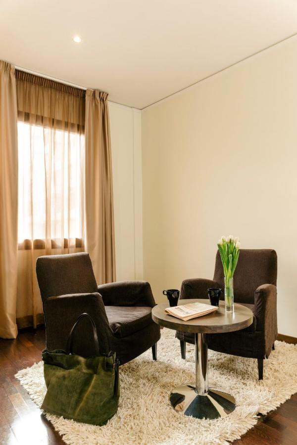 Cosmopolitan Hotel Флоренция Екстериор снимка
